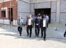 بازدید فرماندار شهرستان شهریار از درمانگاه تخصصی در حال احداث موقوفه شادروان میرزا احمد خان بـَدِر در نصیرآباد